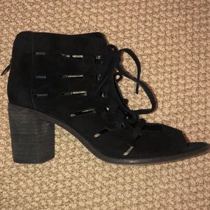 Vince Camuto Women’s Suede Bootie